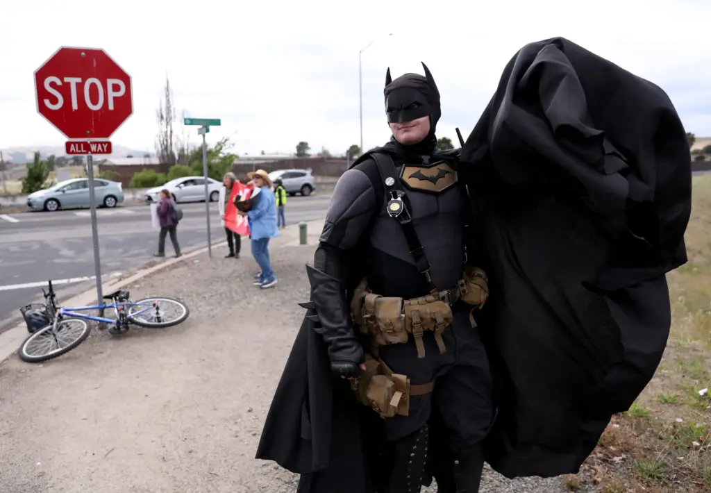 âBatman of San Jose,â who didnât wish to give his...