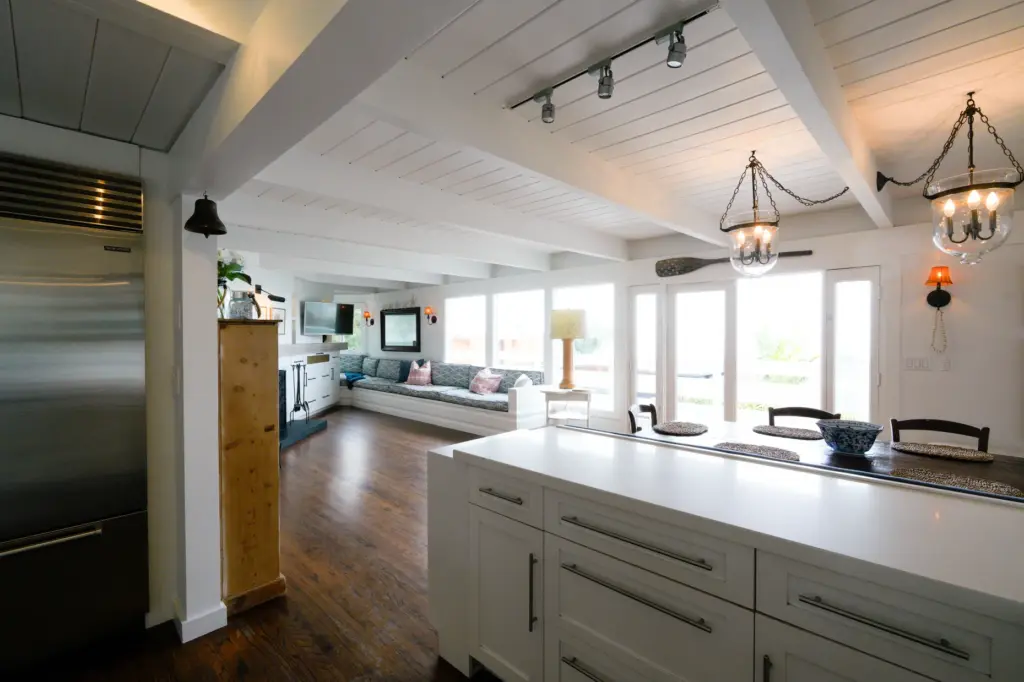 A kitchen at 1641 Crespo Drive. (Nelvin C. Cepeda /...