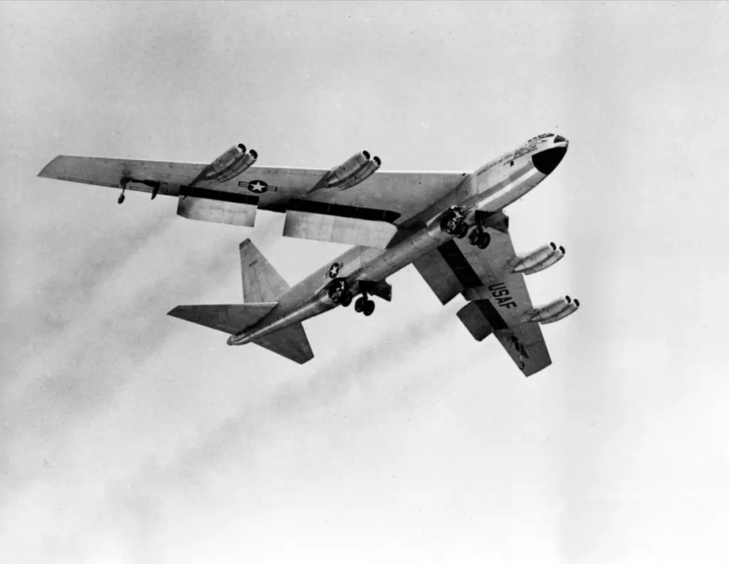 U.S. Air Force’s new super bomber, the B-52 Stratofortress, is...