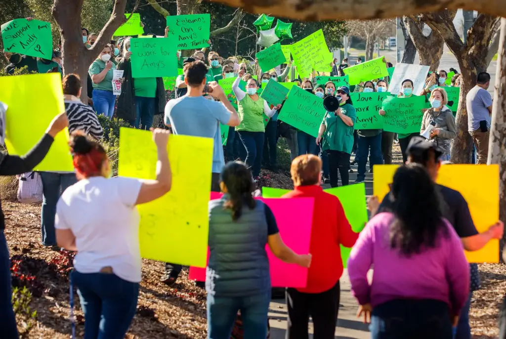 Amyâs Kitchen supporters and allied employees rally in front of...