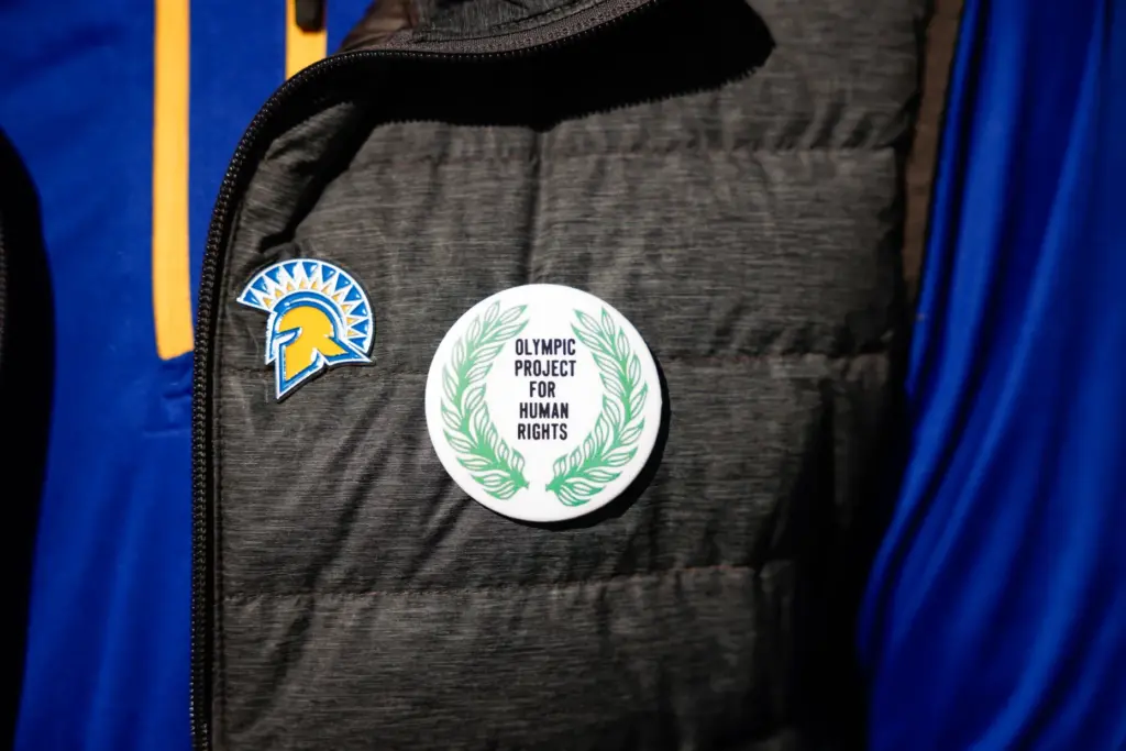 A replica of the badge Dr. Tommie Smith and Dr....
