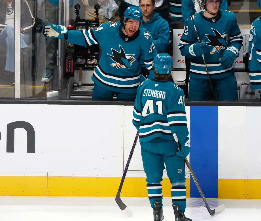 San Jose Sharks' Ivar Stenberg (41) is congratulated on his...